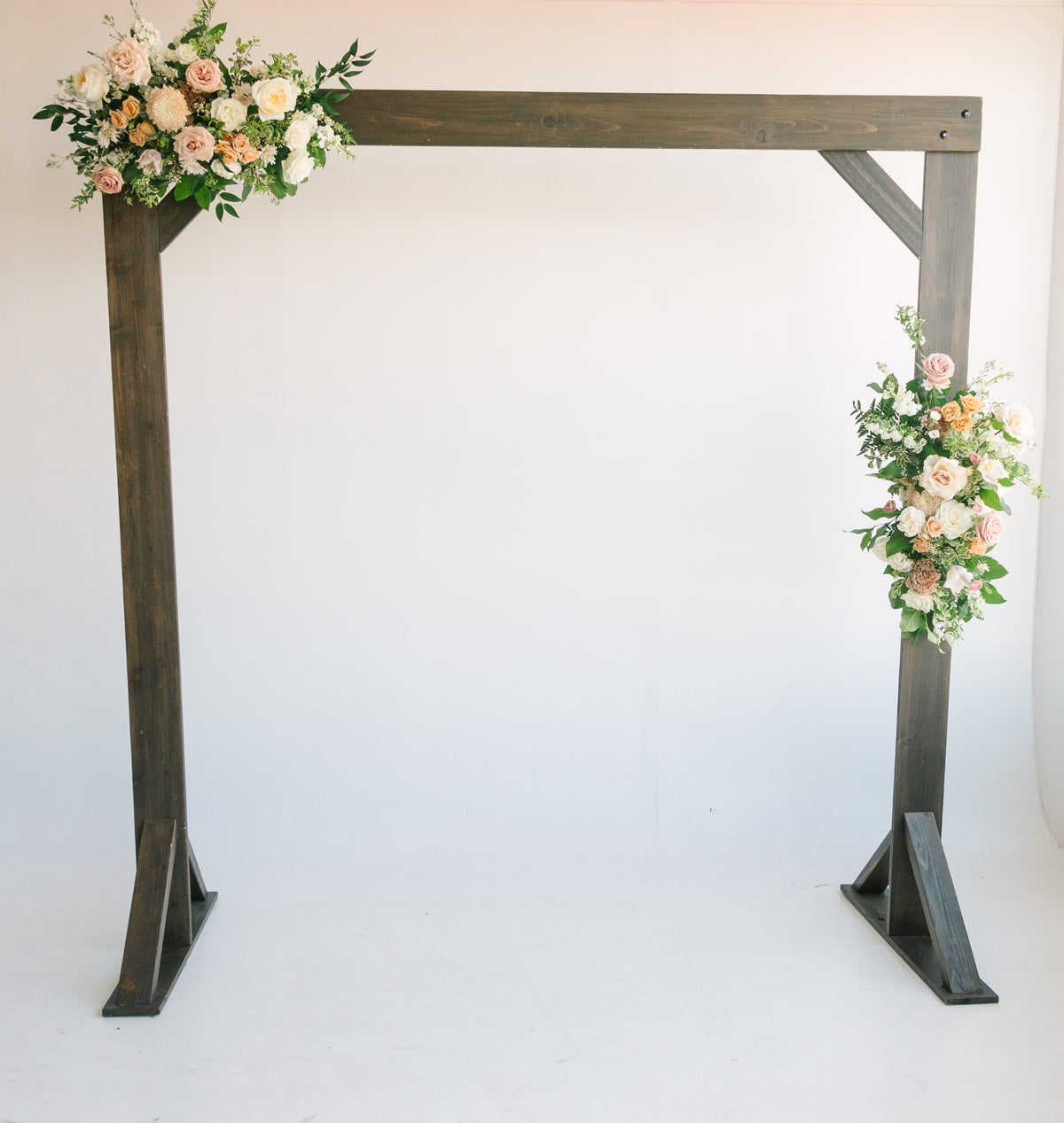 Two-piece ceremony arch spray design