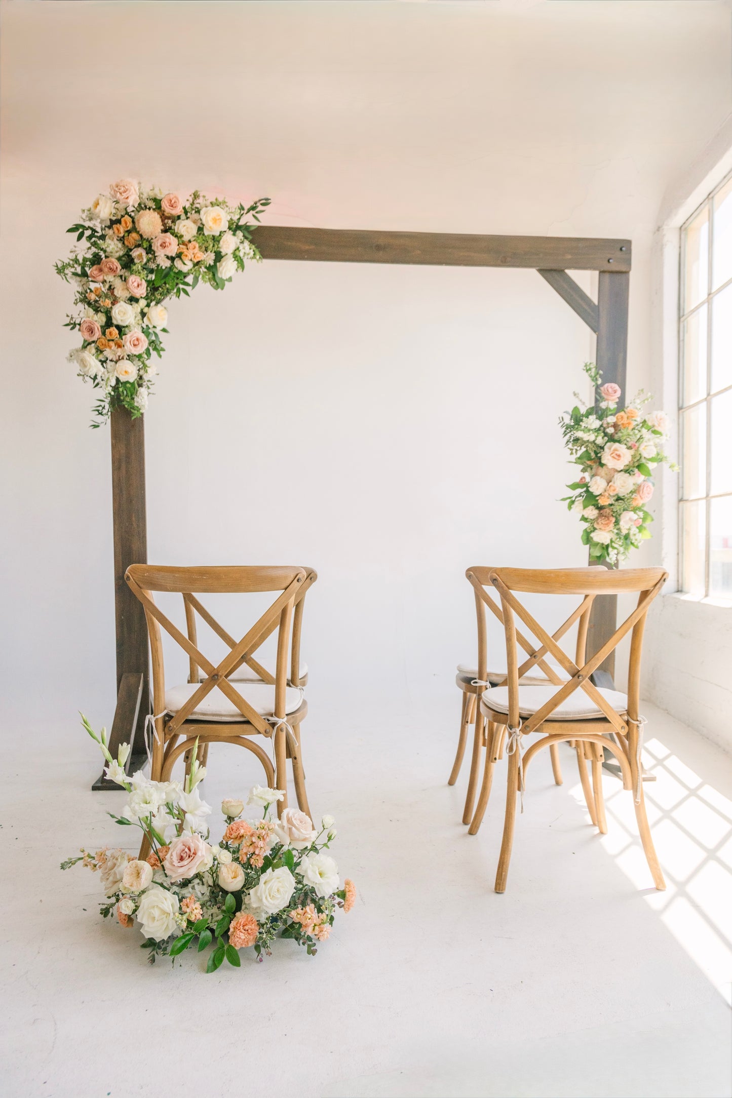 Three-piece ceremony arch spray design