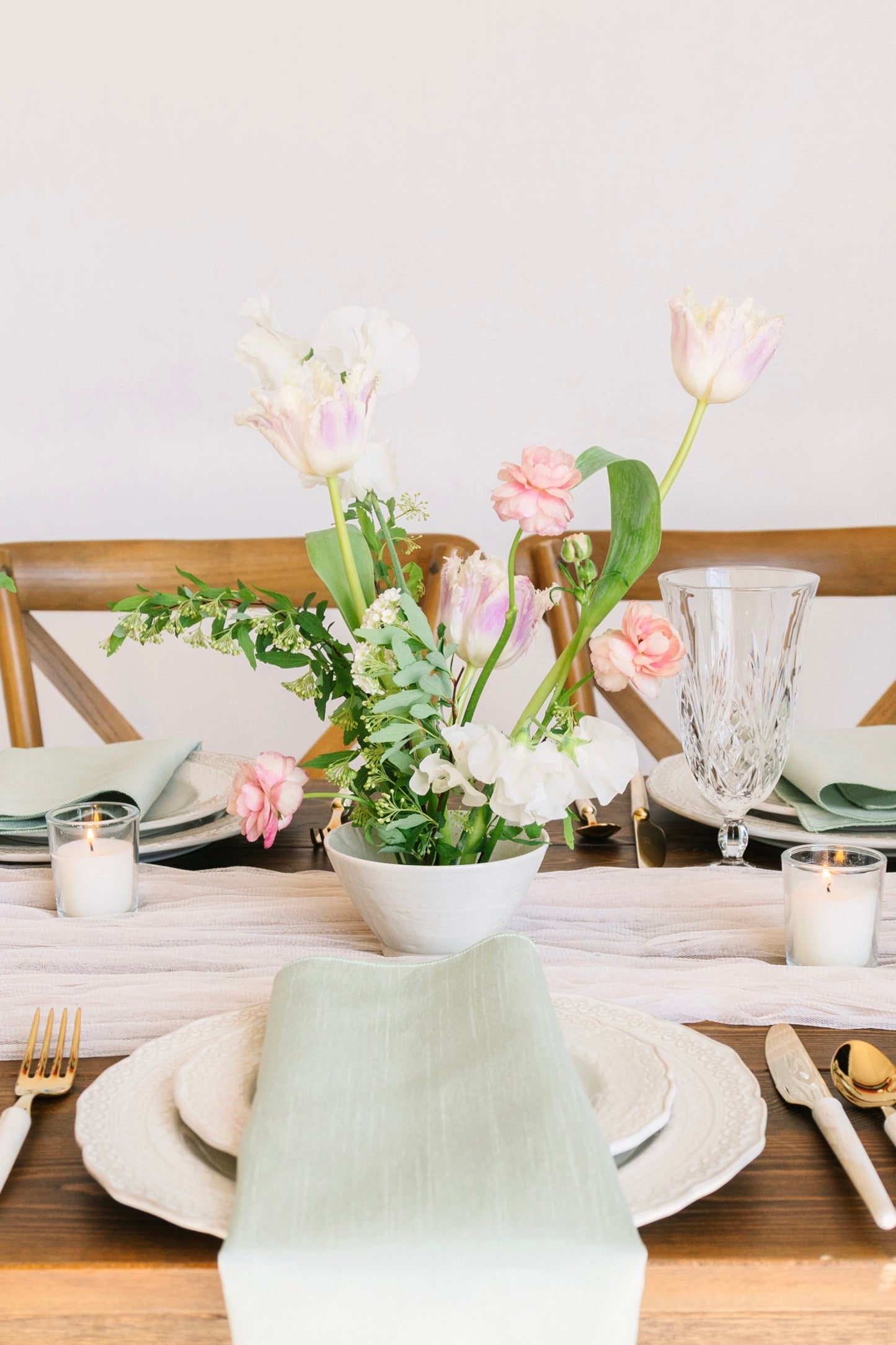 Ikebana-style bowl arrangement with mauve and cream fringed tulips