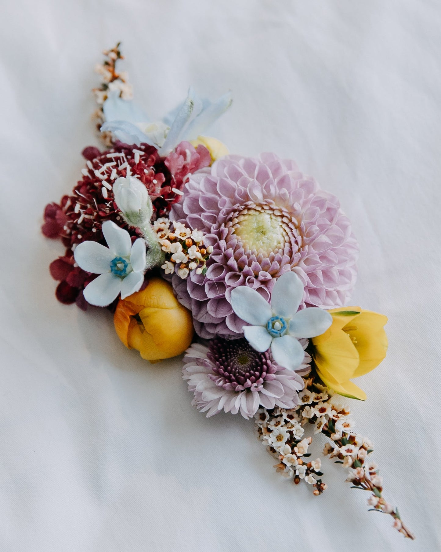 Pastel lapel piece. and updated and gorgeous upgrade for a boutonniere